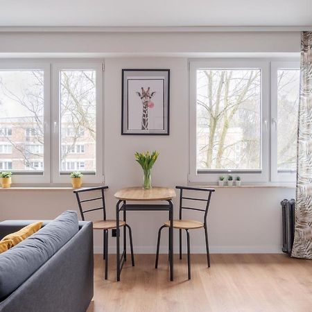 Mgm Home Wawer Miedzylesie Centrum Zdrowia Dziecka วอร์ซอ ภายนอก รูปภาพ